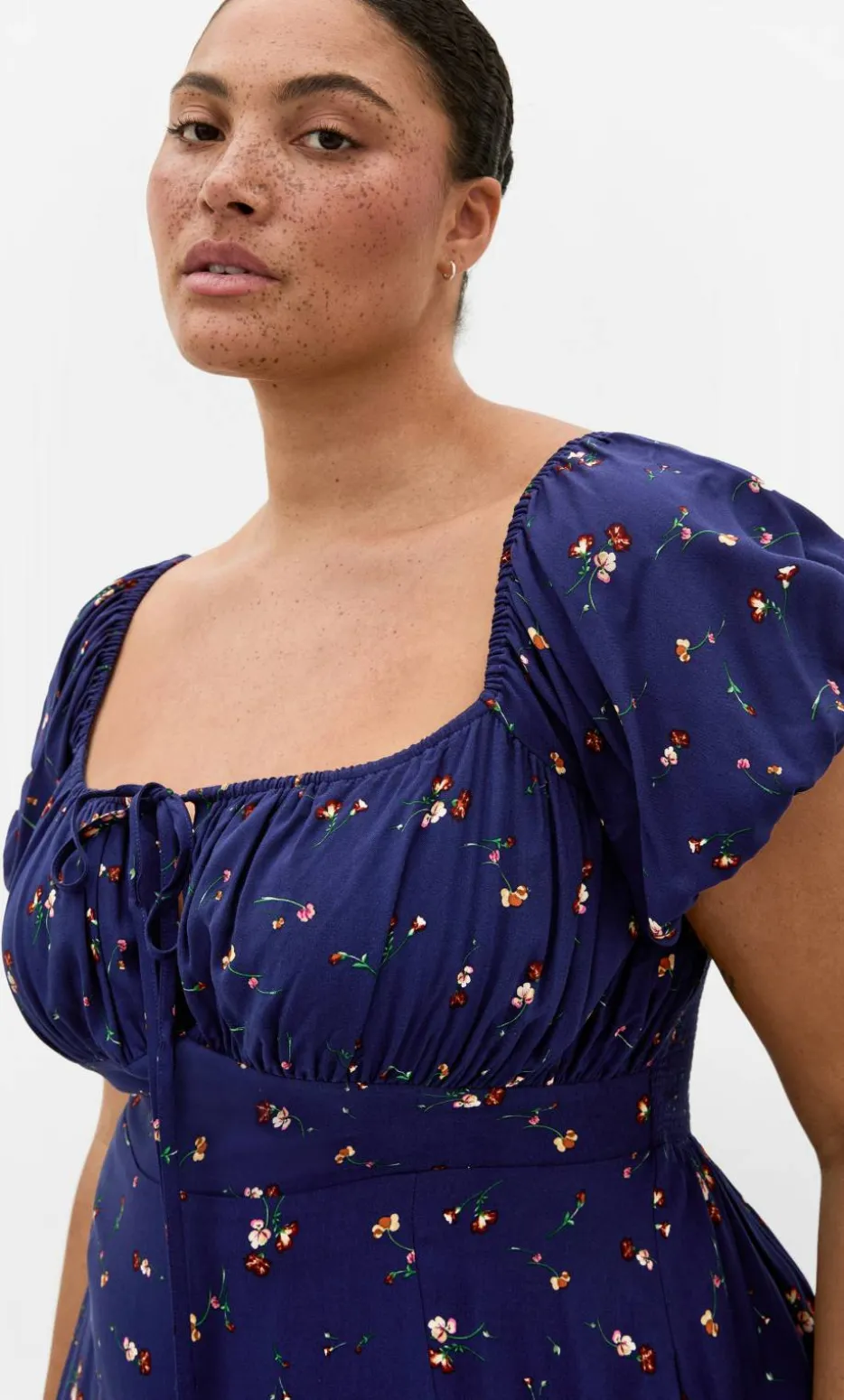Abbie Short Sleeve Ditsy Print Maxi Dress - navy