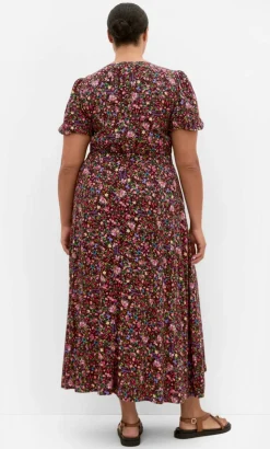 Aliya Ditsy Print Maxi Dress - burgundy