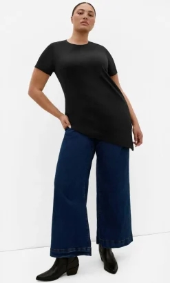 Angled Hem Cotton Tee - black