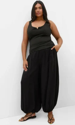 Arami Bling Detail Top - black