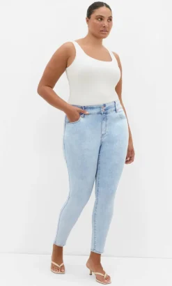 Asha Fit Clara Skinny Leg Jean - ice blue wash