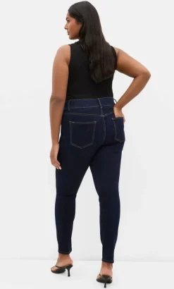Asha Fit Ultra Skinny Leg Short Jean - dark wash
