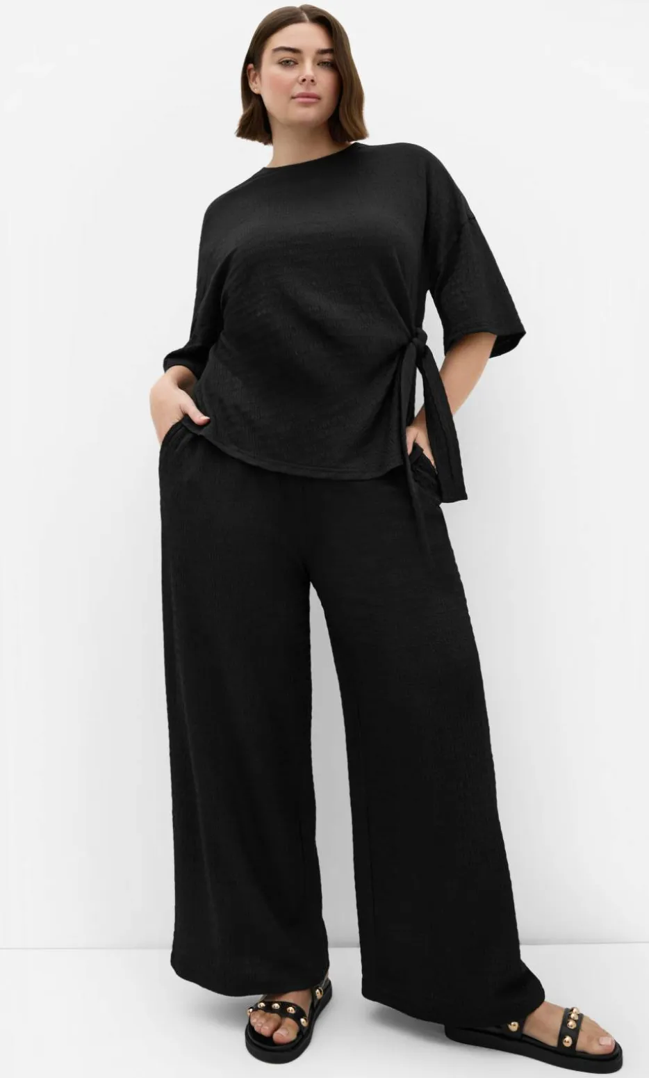 Brianna Side Tie Top - black