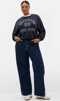 Brooklyn Crew Neck Sweatshirt - navy