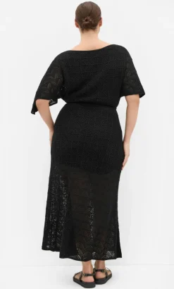 Cassie Crochet Knit Dress - black