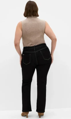 CC Bootleg Short Denim Jean - black wash
