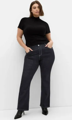 CC Bootleg Short Denim Jean - dark wash