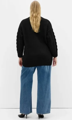 Claudia Relaxed Knit Jumper - black
