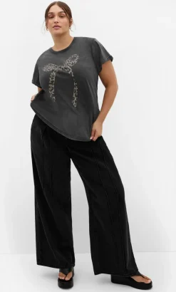 Cuffed Sleeve Bow Tee - charcoal wash