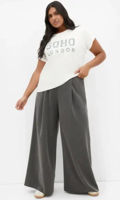 Cuffed Sleeve Soho Tee - white