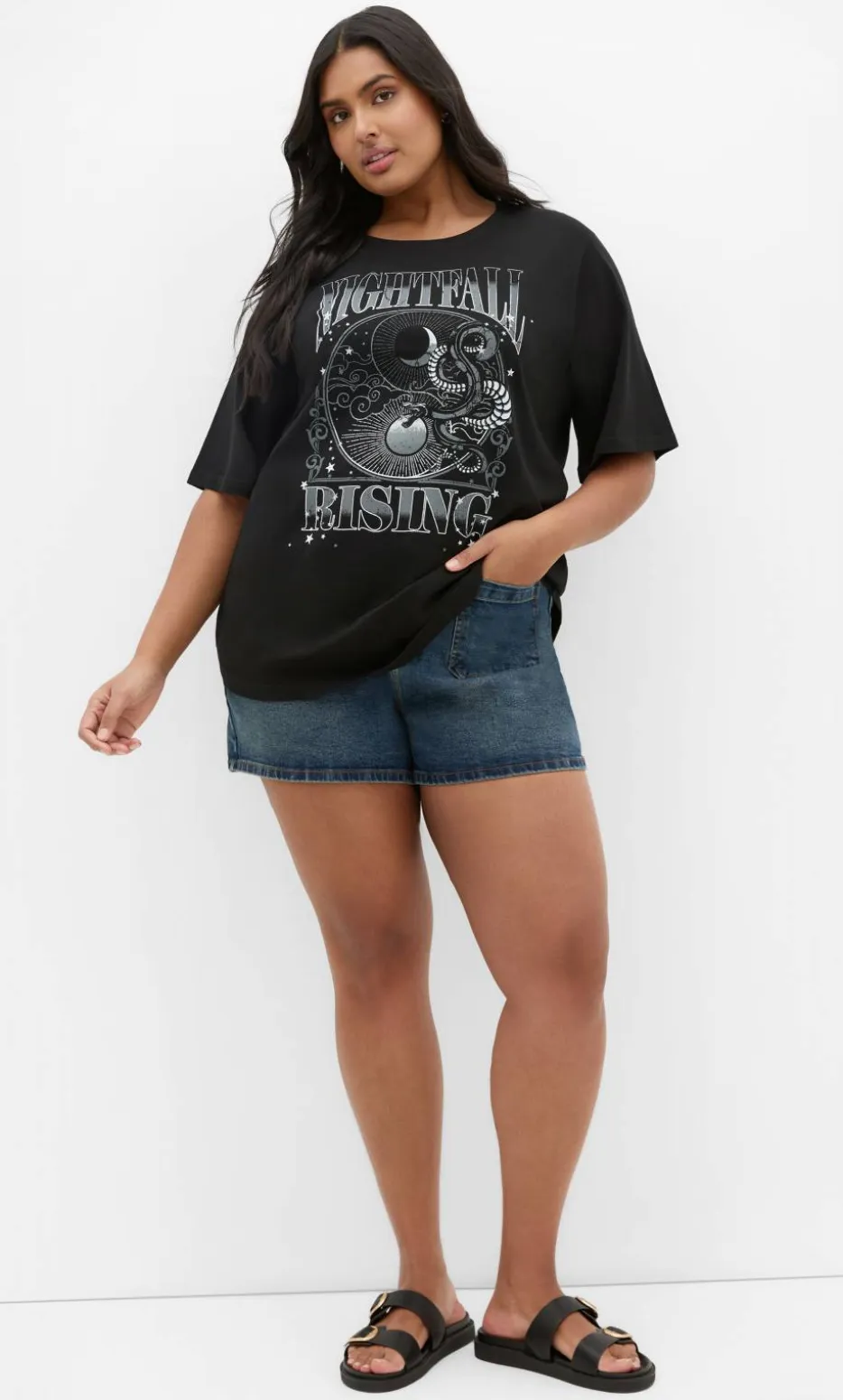 Curved Hem Grey Nightfall Tee - black
