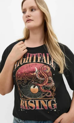 Curved Hem Red Nightfall Tee - black
