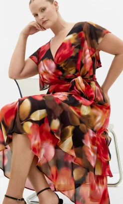 Demure Floral Maxi Dress - scarlet red