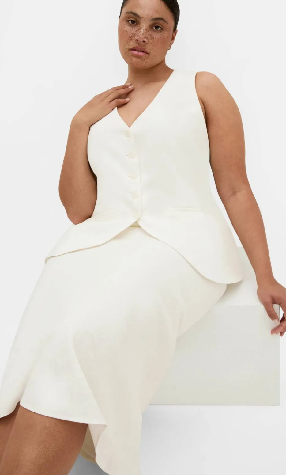 Devienne Linen Vest - ivory