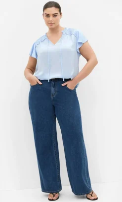 Drama Queen Short Sleeve Shirt - sky blue
