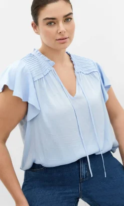 Drama Queen Short Sleeve Shirt - sky blue