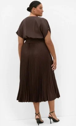 Elia Pleat Dress - chocolate