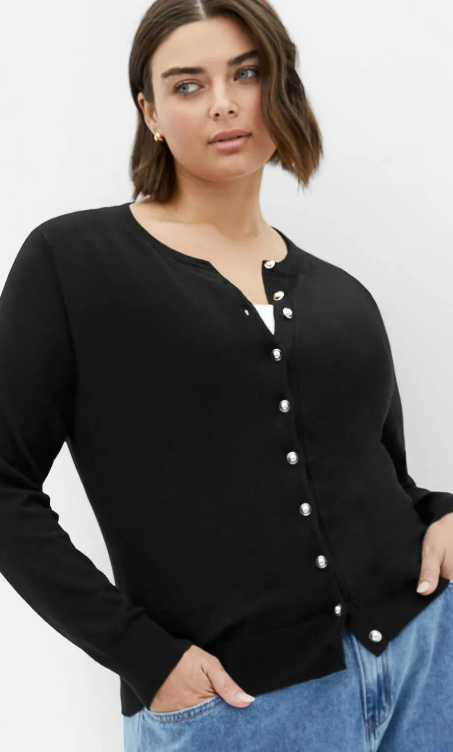 Ellie Crew Neck Knit Cardigan - black