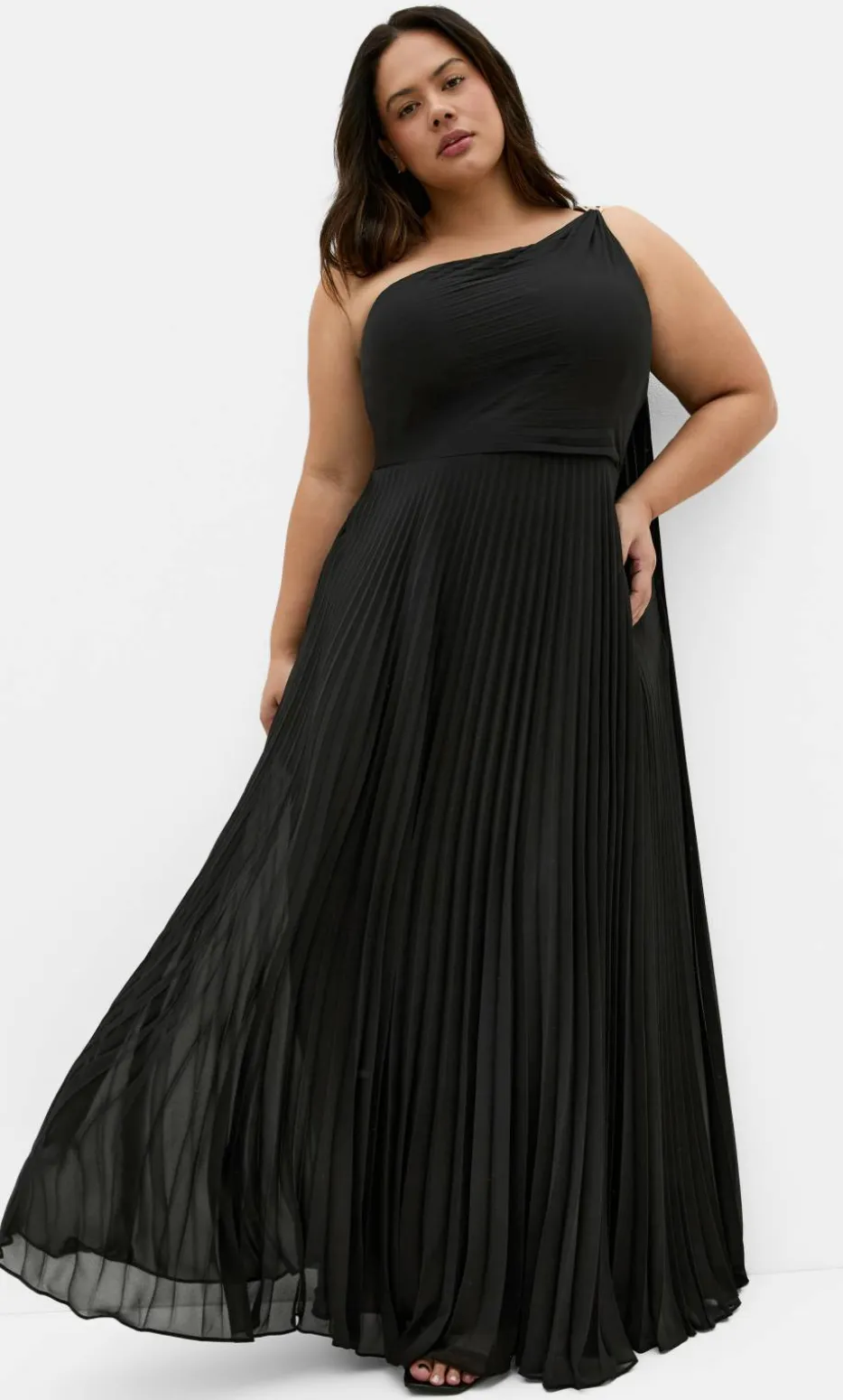 Eloura One Shoulder Pleat Maxi Dress - black