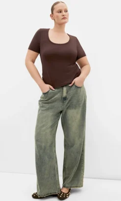 Everyday Scoop Tee - chocolate