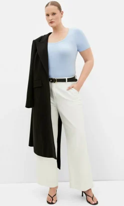 Everyday Scoop Tee - ice blue