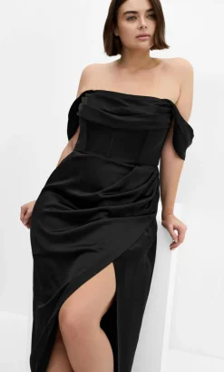 Forbidden Love Maxi Dress - black