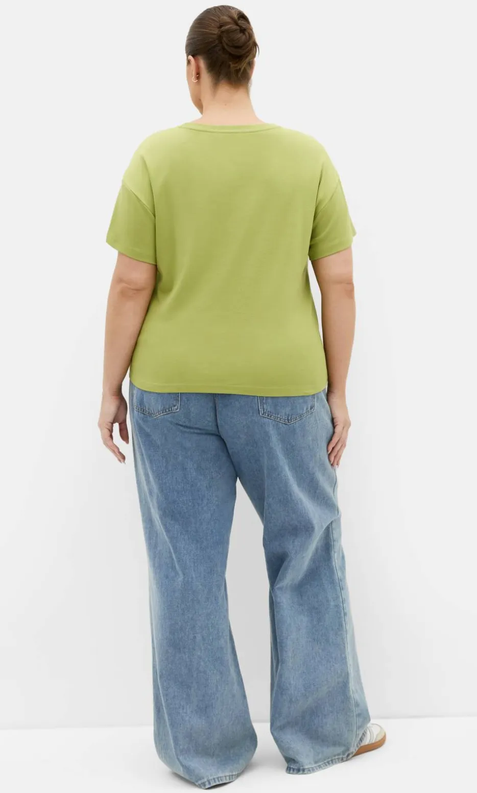 Half Tuck Tee - matcha