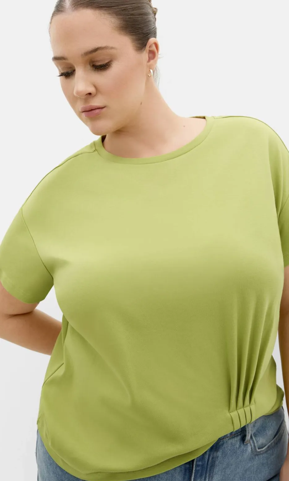 Half Tuck Tee - matcha