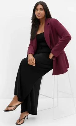 Halle Ponte Blazer - dark cherry