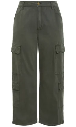 Harley Fit Ali Cargo Wide Leg Short Jean - khaki