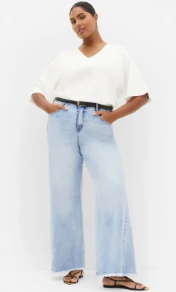 Harley Fit Aliya Wide Leg Jean - light wash