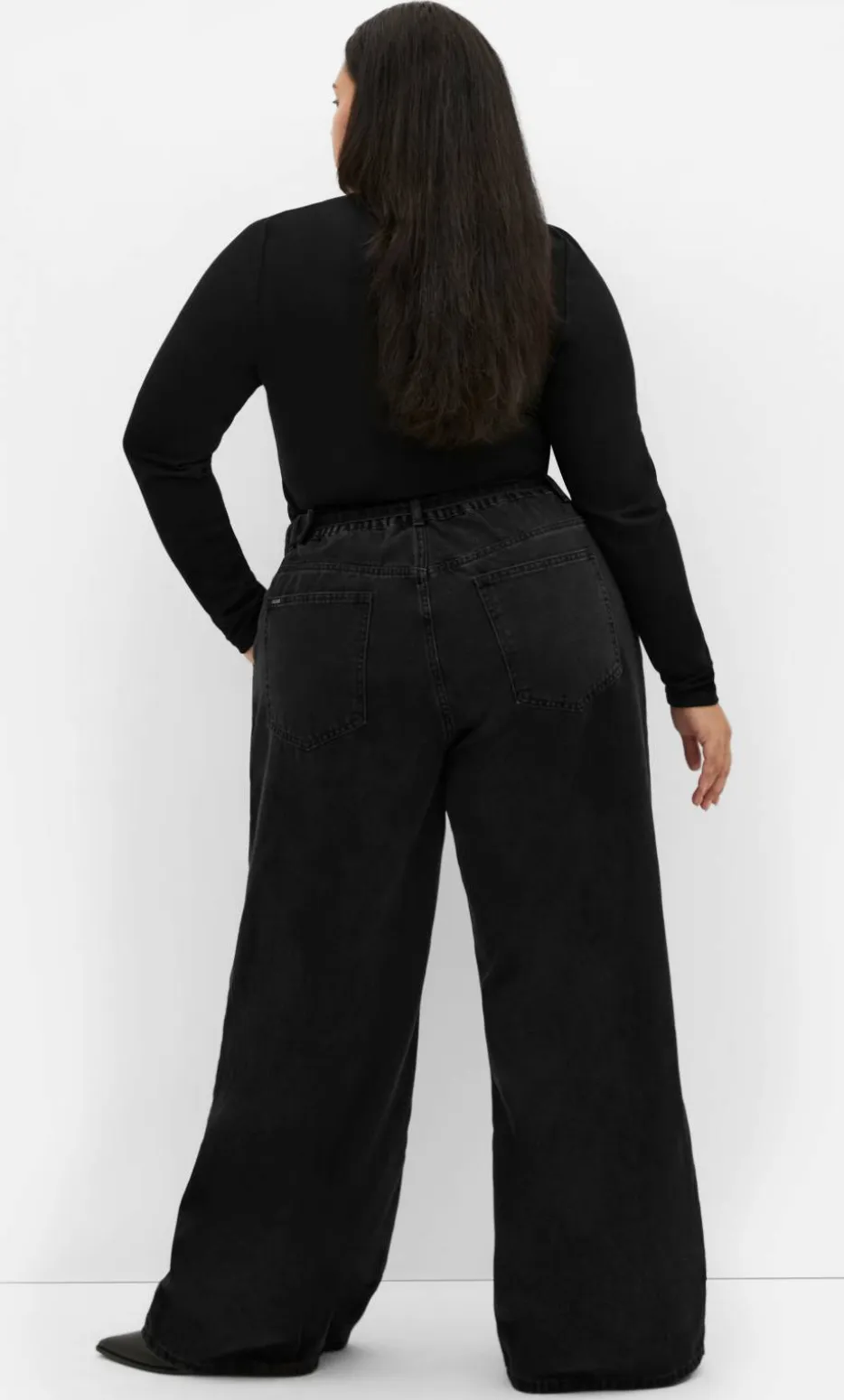 Harley Fit Bria Belted Wide Leg Jean - black wash