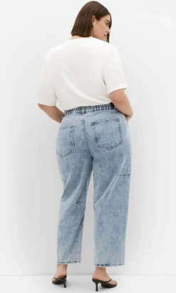 Harley Fit Bridget Barrel Ankle Grazer Jean - vintage mid wash
