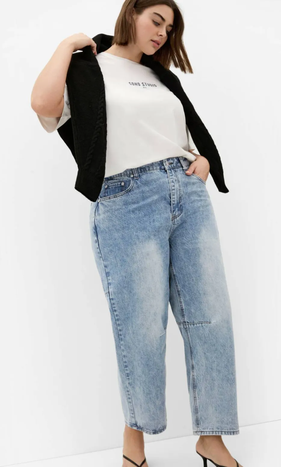 Harley Fit Bridget Barrel Ankle Grazer Jean - vintage mid wash