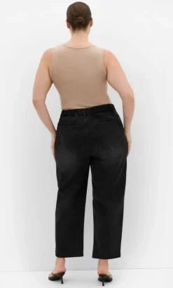 Harley Fit Bridget Barrel Leg Ankle Grazer Jean - black wash