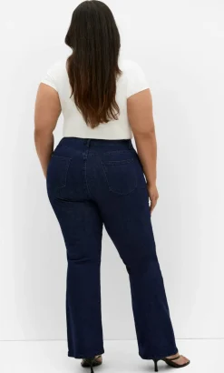 Harley Fit Carla Flare Leg Short Jean - dark wash