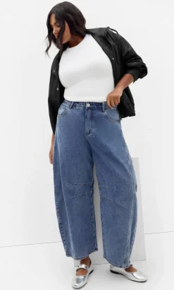 Harley Fit Ella Barrel Leg Ankle Grazer Jean - mid wash