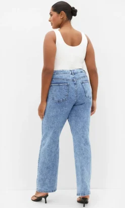 Harley Fit Ivy Straight Leg Regular Jean - mid wash