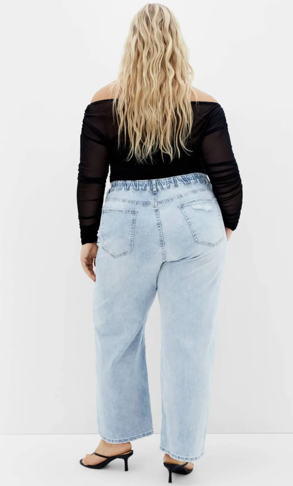 Harley Fit Lora Wide Leg Jean - light wash