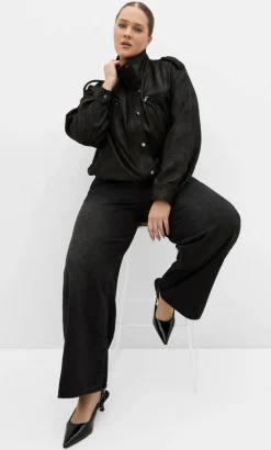 Harley Fit Olivia Relaxed Wide Leg Jean - black wash
