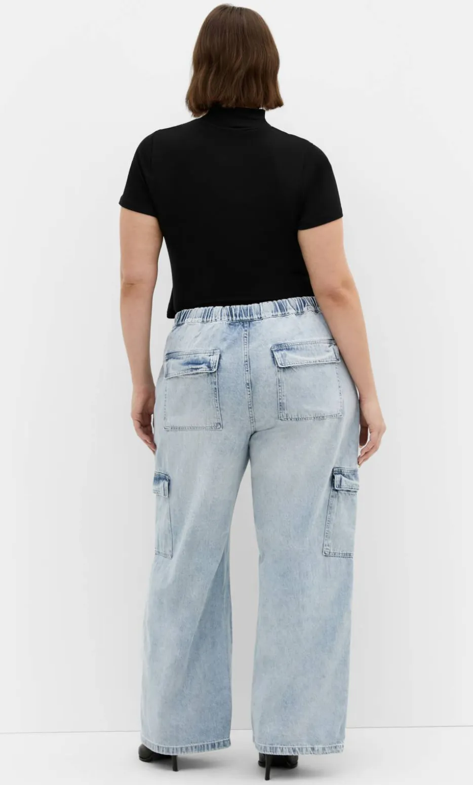 Harley Fit Remi Wide Leg Cargo Jean - light wash