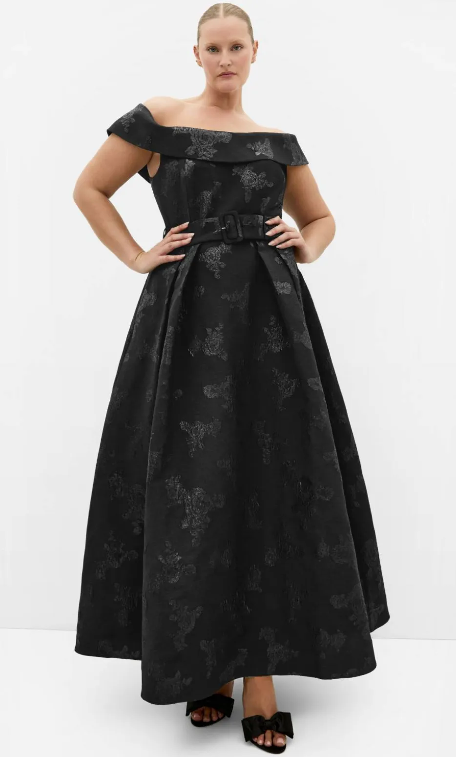 High Status Off Shoulder Maxi Dress - black