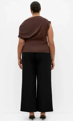 Imani Off Shoulder Top - chocolate