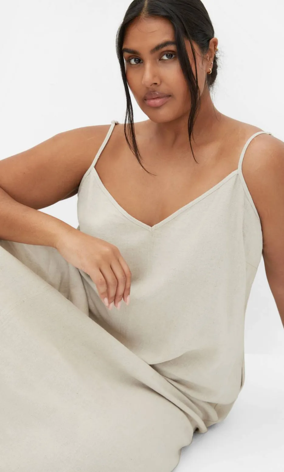 Jayda V Neck Maxi Dress - neutral