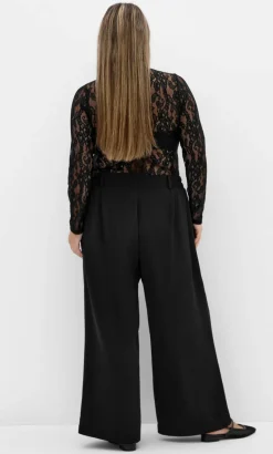 Jordan Wide Leg Petite Pant - black