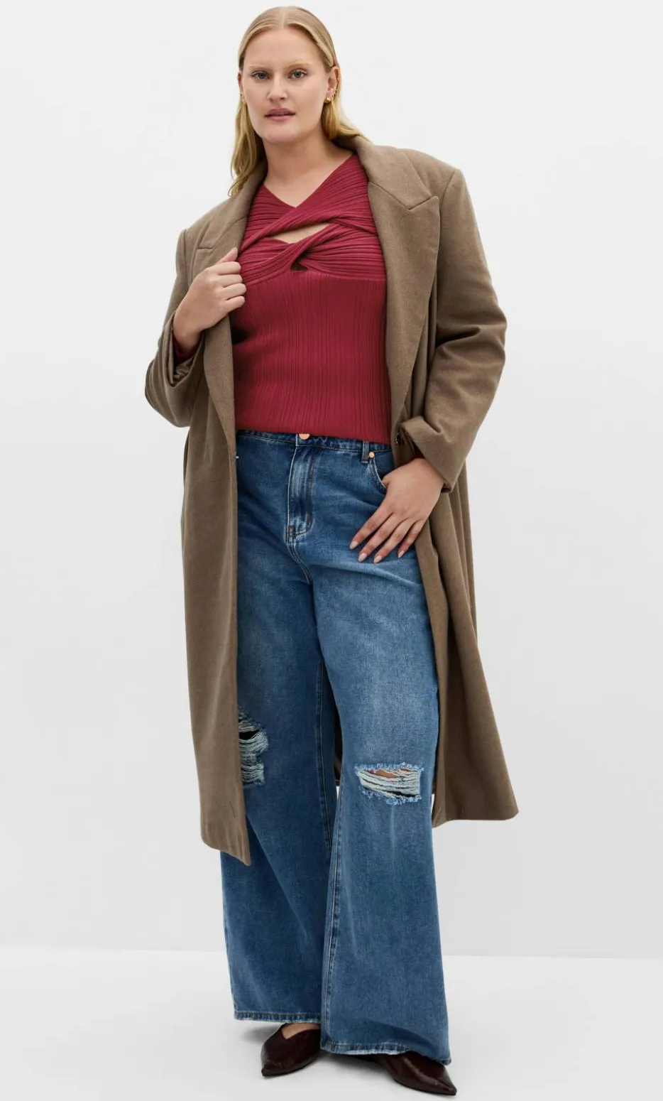 Kaleigh Twist Detail Knit Jumper - dark cherry