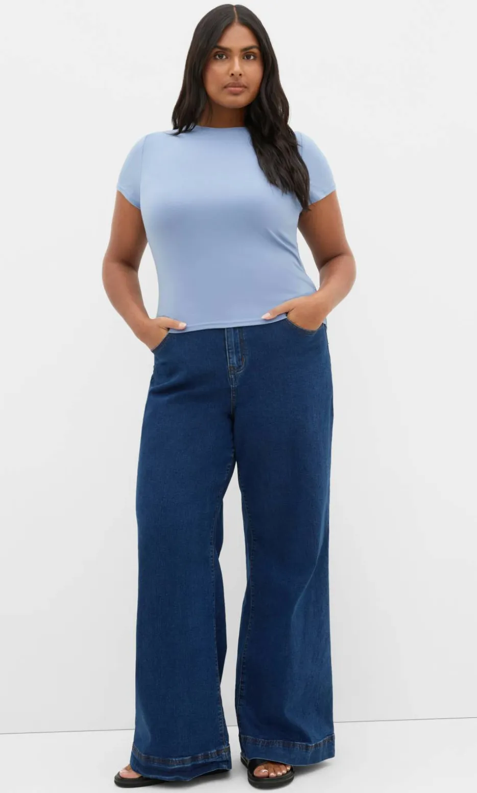 Karla Short Sleeve Tee - dusty blue