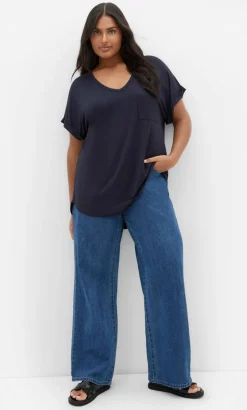 Kiran Hi-Lo Tee - navy