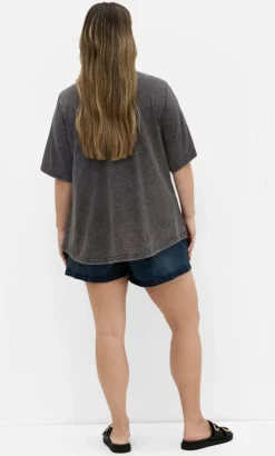 Kyra Cotton Tee - black wash