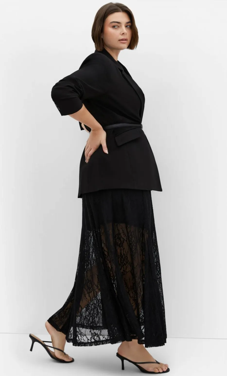 Lacey Maxi Skirt - black